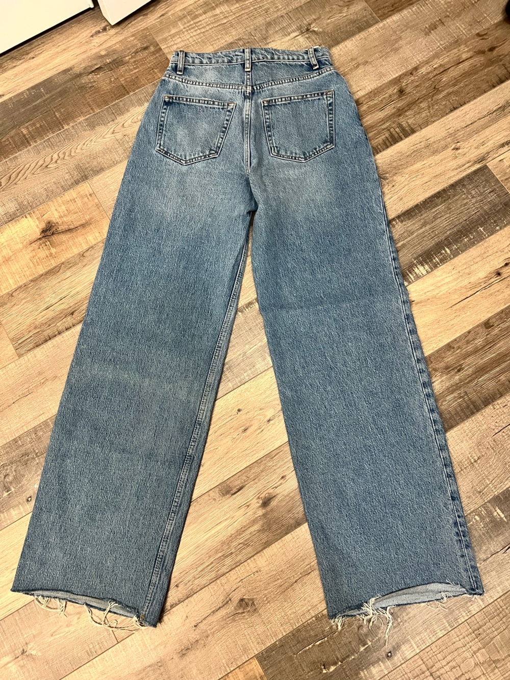 Reformation Light Blue High-Rise Wide Leg Jeans size 24 button closure EUC - Picture 6 of 8